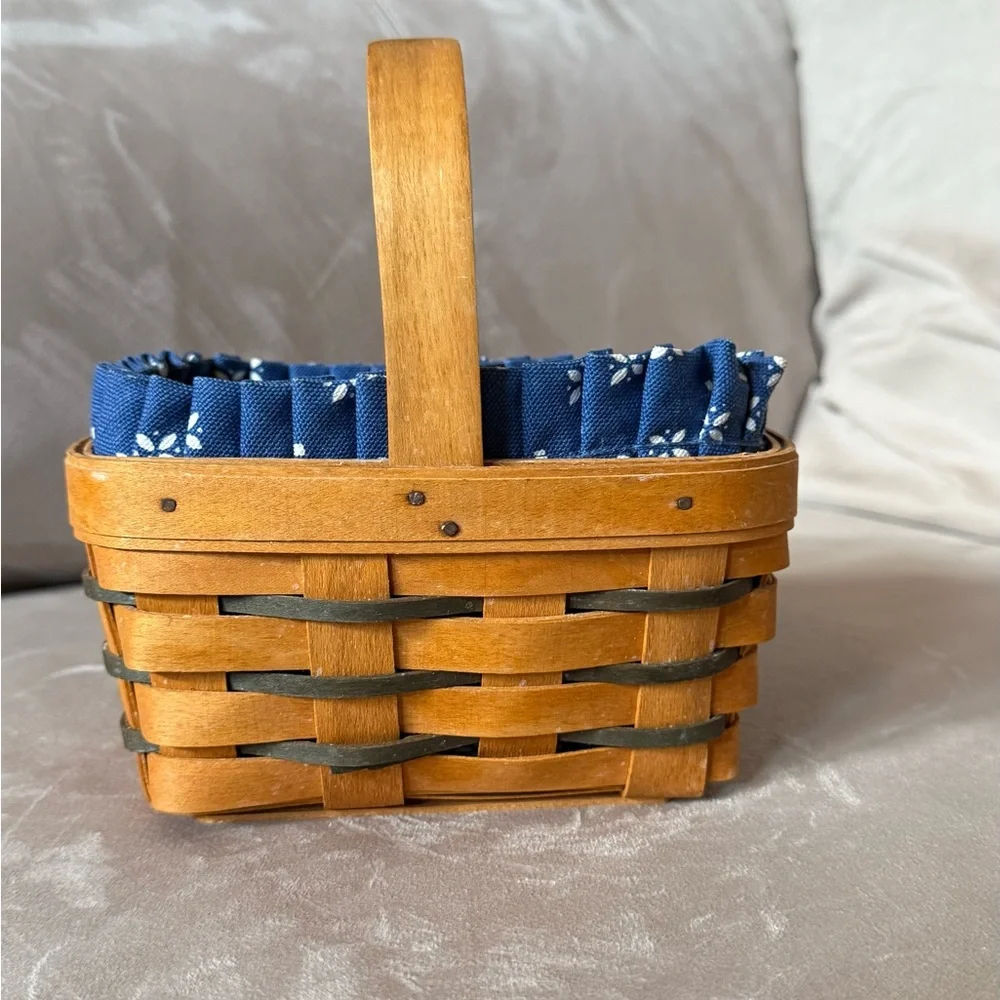 Longaberger Wooden Basket Blue Lining and Original Plastic Liner